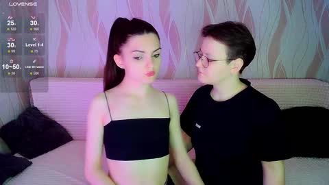 Ana and Tati online show from October 2025 08:27:02 PM