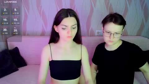 Ana and Tati online show from October 2025 07:03:02 PM