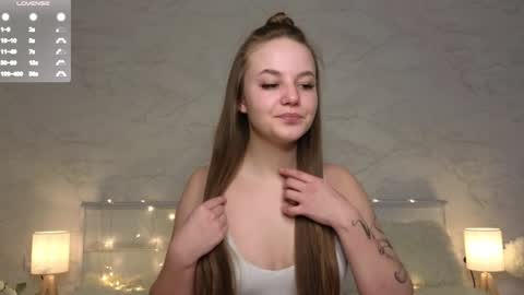  HERES SILVIA AND OlIVIA  WELCOME EVERYONE LOVENSE DOMI REACT TO YOUR TIPS LETS MAKE A GREAT SHOW TOGETHER  online show from February 2025 04:14:01 PM