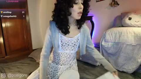 Snapshot of posigore chatting on February 2025 08:54:02 PM Anna Goth independient model online show from February 2025 08:54:02 PM