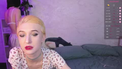 Snapshot of postbaby chatting on January 2025 04:57:02 AM Polly inst postbabyyy online show from January 2025 04:57:02 AM