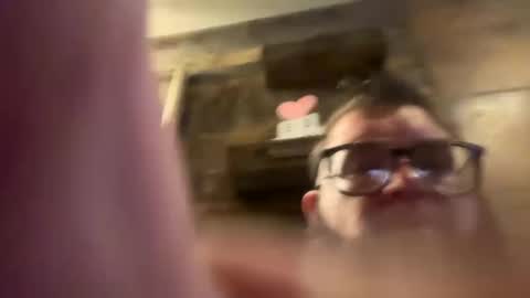 Snapshot of poundsquad305 chatting on January 2025 01:03:01 PM poundsquad305 online show from January 2025 01:03:01 PM