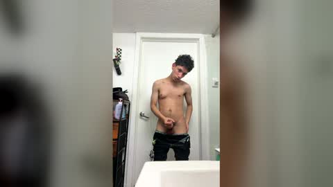 powdy773 online show from April 2026 02:36:02 AM