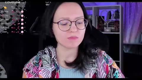 Robyn online show from October 2025 10:34:02 AM