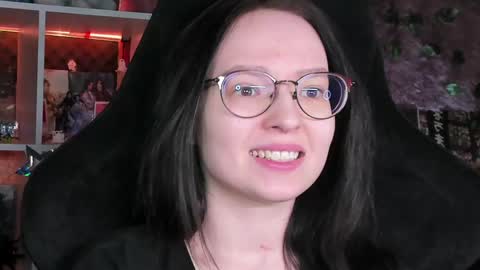 Snapshot of power_robynn chatting on April 2026 04:00:01 PM Robyn online show from April 2026 04:00:01 PM