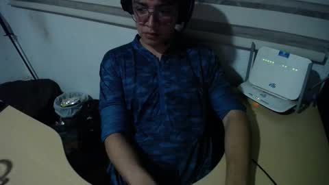 powerfulzeus2 online show from January 2026 02:14:01 AM