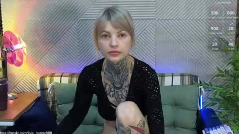 Snapshot of powerrr_ chatting on June 2026 05:33:02 AM Lola online show from June 2026 05:33:02 AM
