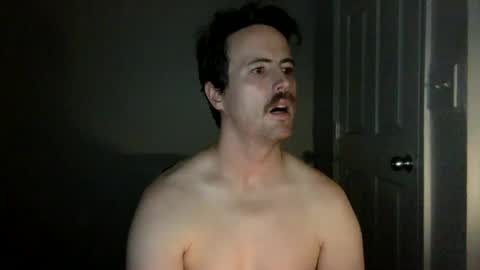 Snapshot of pphoto_95 chatting on January 2025 04:47:01 AM Redd online show from January 2025 04:47:01 AM