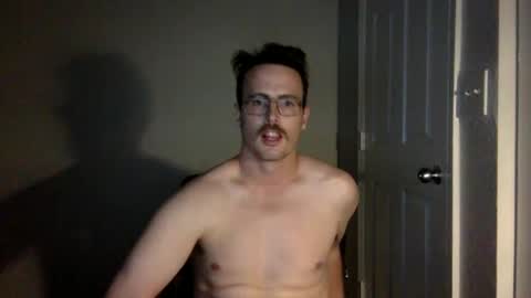 Snapshot of pphoto_95 chatting on February 2025 03:45:02 AM Redd online show from February 2025 03:45:02 AM