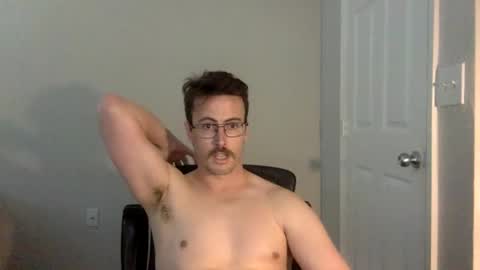 Snapshot of pphoto_95 chatting on February 2025 09:42:02 PM Redd online show from February 2025 09:42:02 PM