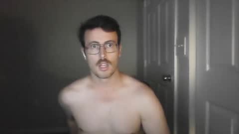 Snapshot of pphoto_95 chatting on October 2025 03:10:02 AM Redd online show from October 2025 03:10:02 AM