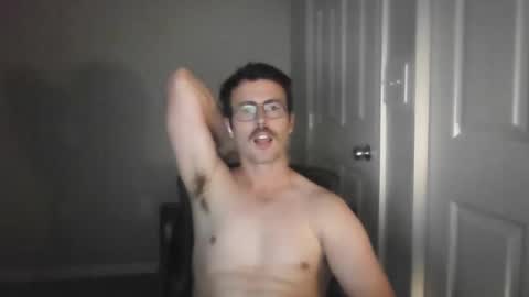 Snapshot of pphoto_95 chatting on October 2025 08:29:02 AM Redd online show from October 2025 08:29:02 AM