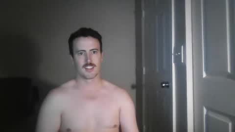 Snapshot of pphoto_95 chatting on February 2026 02:51:01 AM Redd online show from February 2026 02:51:01 AM