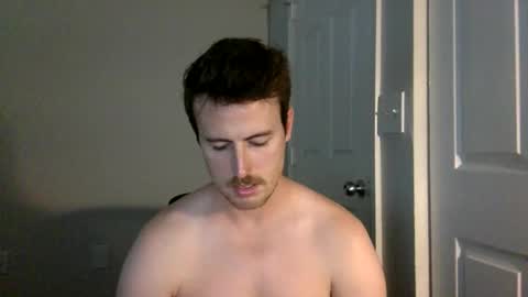 Snapshot of pphoto_95 chatting on February 2026 10:55:01 PM Redd online show from February 2026 10:55:01 PM
