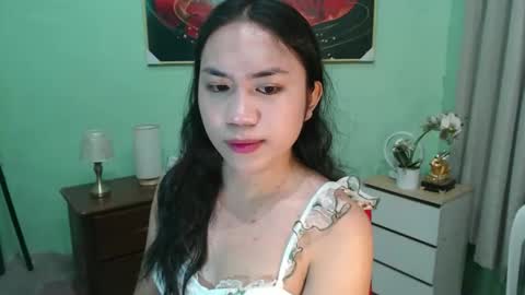 claire online show from April 2026 11:59:02 AM