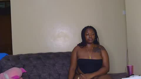 Lilly online show from February 2025 12:48:01 AM