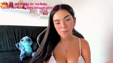 Snapshot of pregnant_sweet1 chatting on December 2024 02:27:01 PM Angelly online show from December 2024 02:27:01 PM