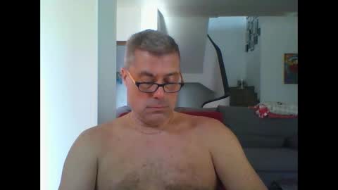 prendimisubito online show from October 2025 12:58:01 PM