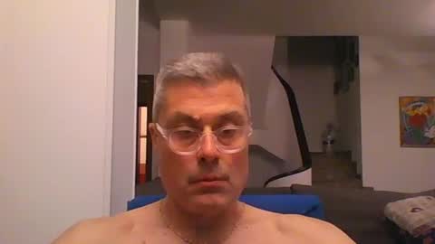 Snapshot of prendimisubito chatting on May 2026 09:00:02 PM prendimisubito online show from May 2026 09:00:02 PM