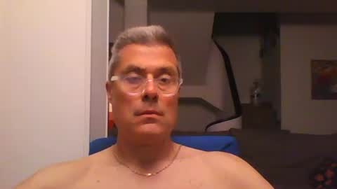 Snapshot of prendimisubito chatting on June 2026 11:00:01 PM prendimisubito online show from June 2026 11:00:01 PM