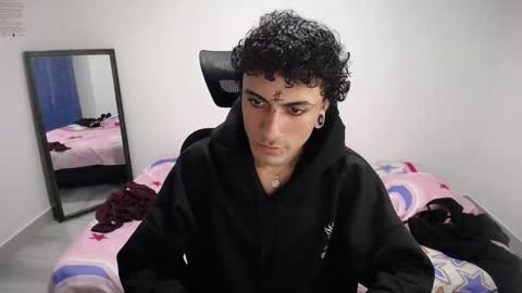 Plux online show from November 2025 06:35:02 AM