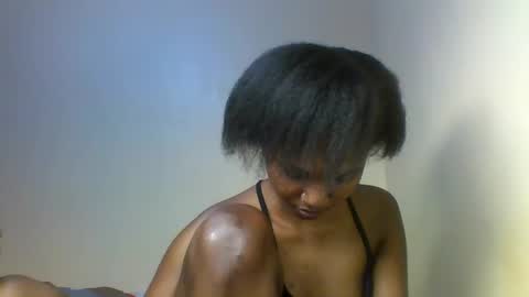 Snapshot of prettie_candy9 chatting on October 2025 02:02:01 PM Prettie candy9 online show from October 2025 02:02:01 PM