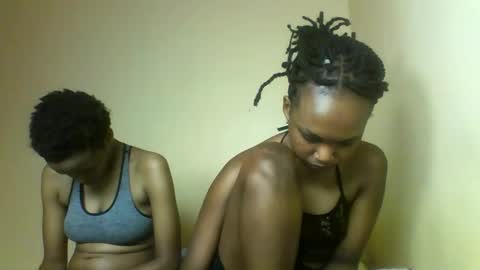 Snapshot of prettie_candy9 chatting on October 2025 02:37:01 PM Prettie candy9 online show from October 2025 02:37:01 PM