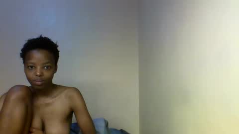 Snapshot of prettie_candy9 chatting on October 2025 02:04:02 PM Prettie candy9 online show from October 2025 02:04:02 PM