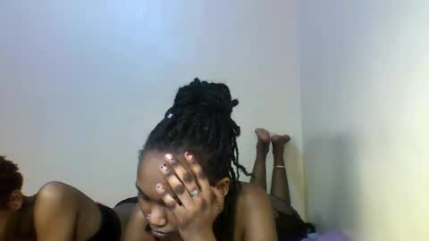 Snapshot of prettie_candy9 chatting on October 2025 01:13:02 AM Prettie candy9 online show from October 2025 01:13:02 AM