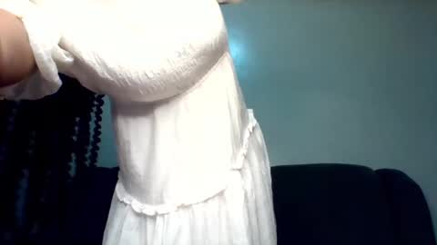 pretty253 online show from October 2025 05:46:02 PM