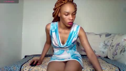 Snapshot of pretty253 chatting on May 2026 03:40:01 PM pretty253 online show from May 2026 03:40:01 PM