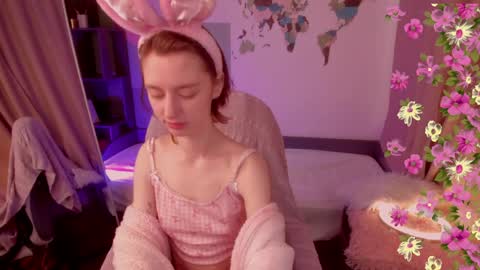 Lady vikki  online show from April 2026 06:11:01 AM