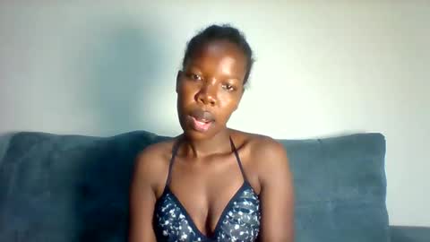 pretty_angel9 online show from April 2026 06:27:01 AM
