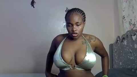 pretty_daina3 online show from April 2026 11:21:02 AM