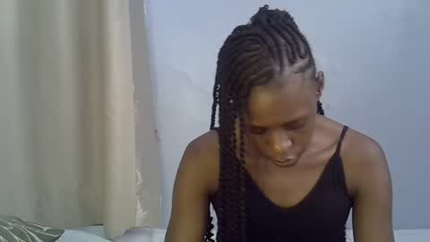Snapshot of pretty_daniella chatting on December 2024 08:37:02 AM pretty_daniella online show from December 2024 08:37:02 AM