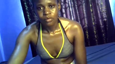 Snapshot of pretty_daniella chatting on July 2026 06:28:02 AM pretty_daniella online show from July 2026 06:28:02 AM