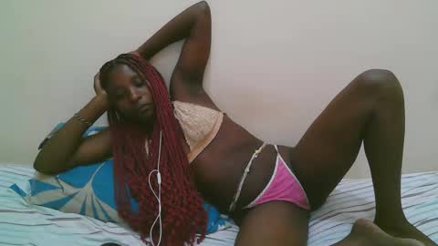 pretty online show from March 2026 04:36:01 PM