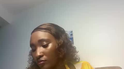 independent model online show from September 2025 07:13:02 PM
