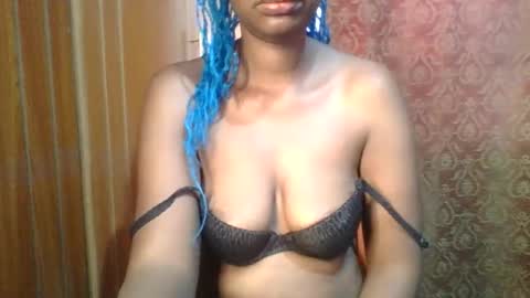 pretty_leilah online show from January 2026 01:48:02 PM