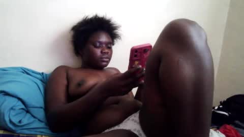 Snapshot of pretty_melan chatting on June 2026 08:12:02 AM pretty_melan online show from June 2026 08:12:02 AM