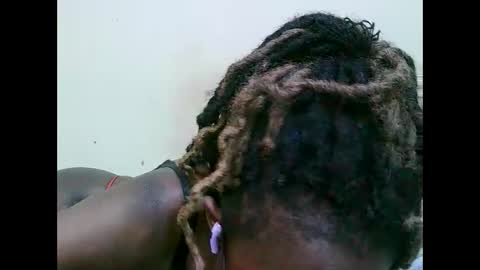 Snapshot of pretty_mellan chatting on March 2025 12:12:01 PM pretty_mellan online show from March 2025 12:12:01 PM