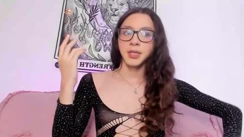 Pretty Moon online show from February 2026 03:30:02 PM