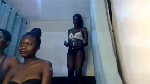 Snapshot of pretty_naya chatting on September 2025 03:22:01 AM naya online show from September 2025 03:22:01 AM