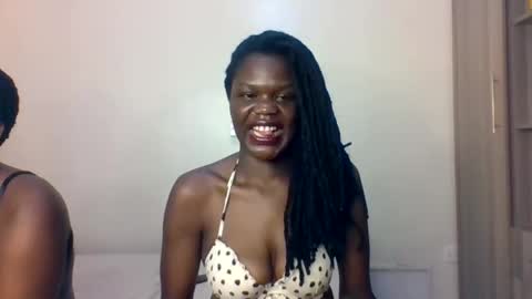 Snapshot of pretty_naya chatting on October 2025 03:59:02 AM naya online show from October 2025 03:59:02 AM