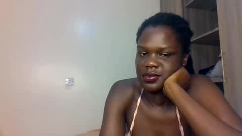 Snapshot of pretty_naya chatting on October 2025 04:09:01 AM naya online show from October 2025 04:09:01 AM