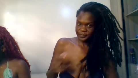 Snapshot of pretty_naya chatting on November 2025 06:02:02 AM naya online show from November 2025 06:02:02 AM