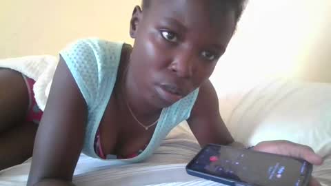 pretty_petite_ebony online show from January 2025 12:15:02 PM