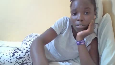 pretty_petite_ebony online show from February 2025 01:43:01 AM