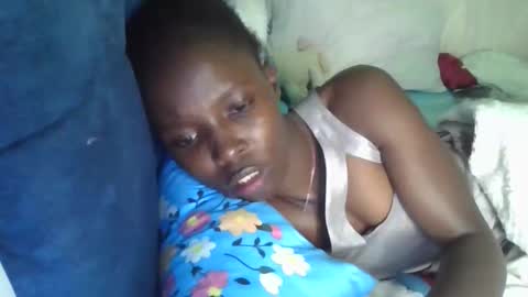 pretty_petite_ebony online show from May 2026 06:17:02 PM
