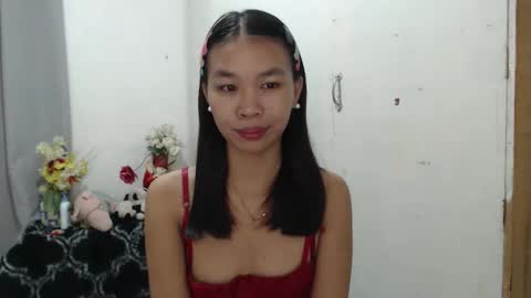 Snapshot of pretty_princes19 chatting on June 2026 08:37:02 PM Princess online show from June 2026 08:37:02 PM